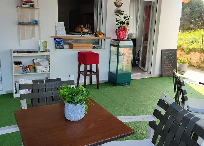 Anastasia & Apartament Panormos (Skopelos)